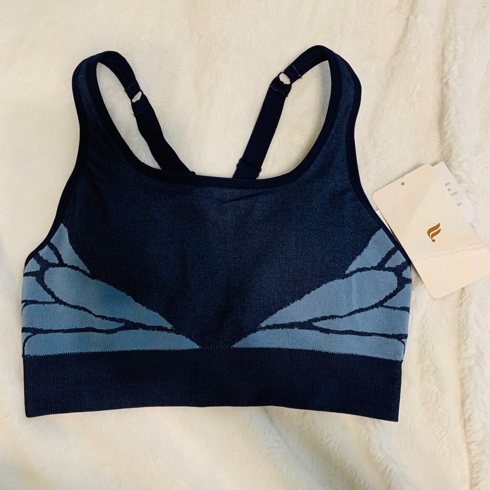 NWT fabletics sports bra